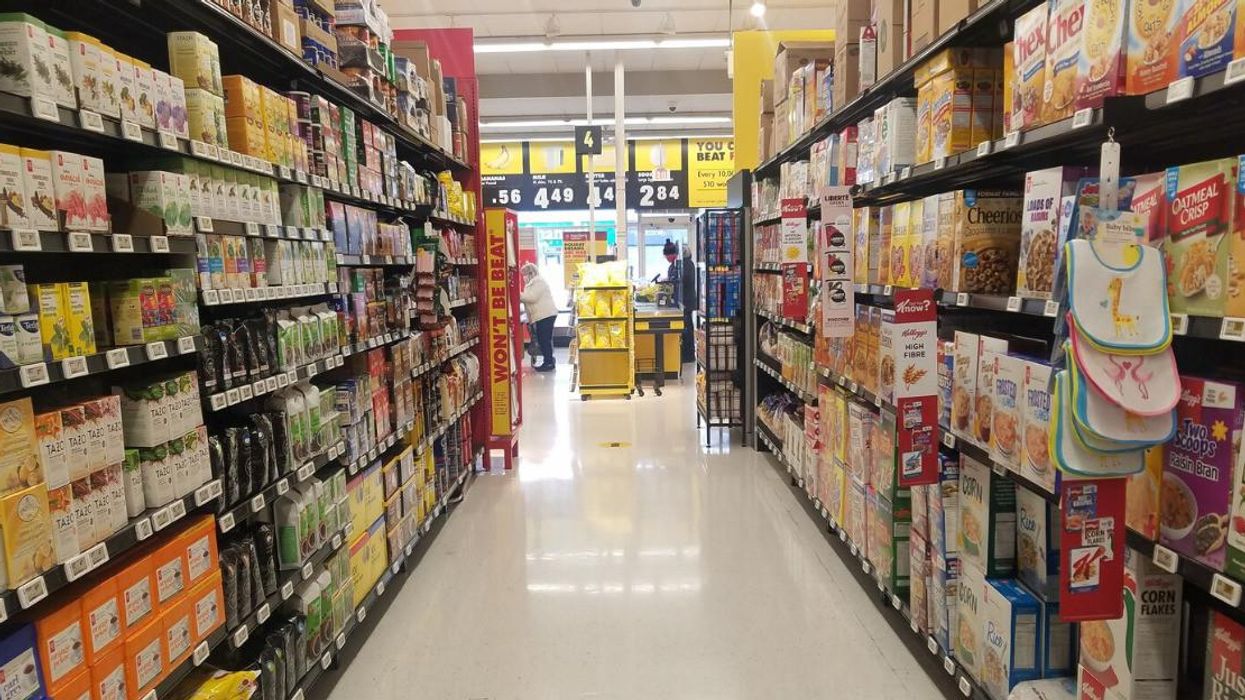 Allée d'épicerie au Canada.