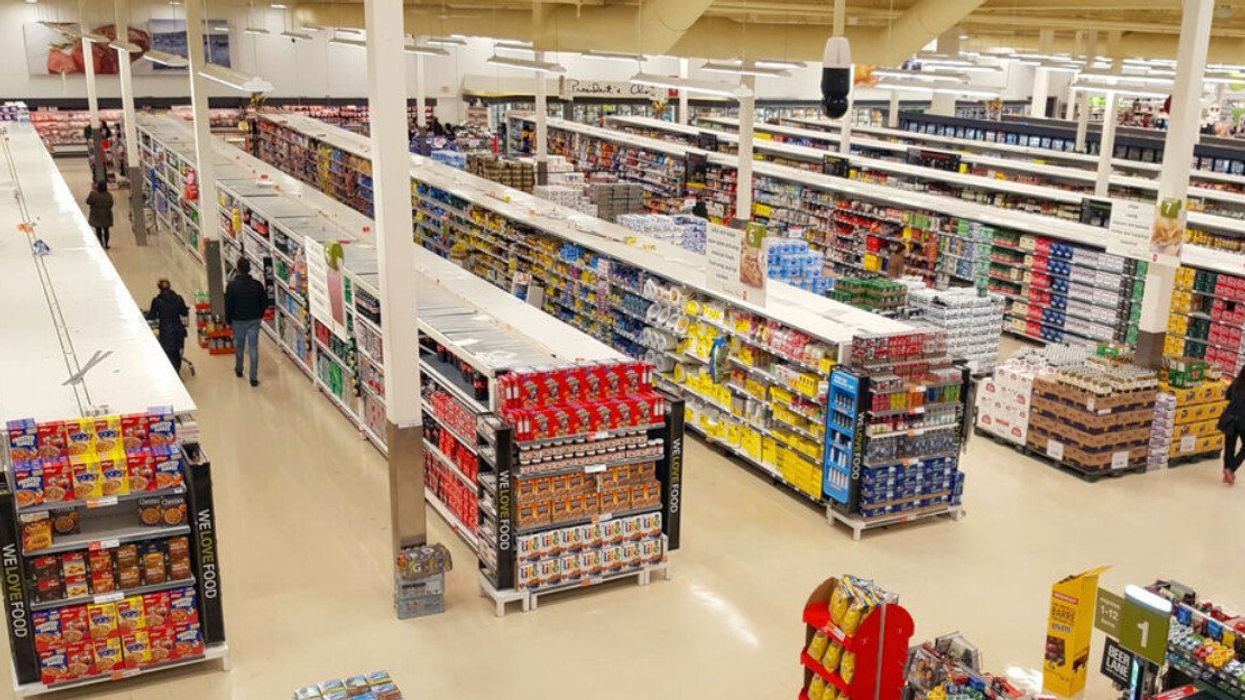 Allées d'épicerie.