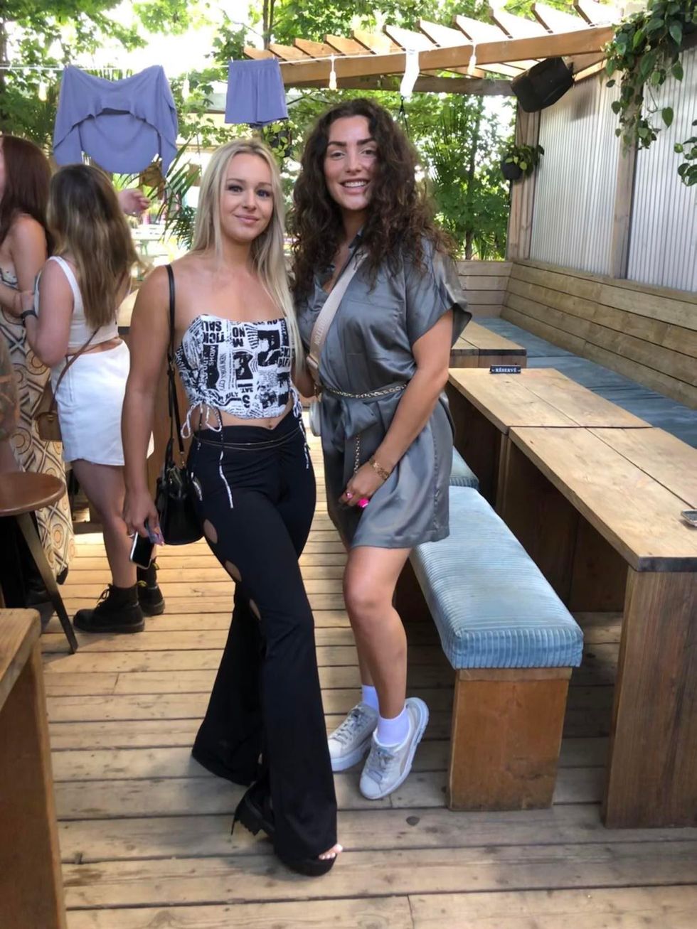 Am\u00e9lie Henry et Audrey Dickey d'OD.