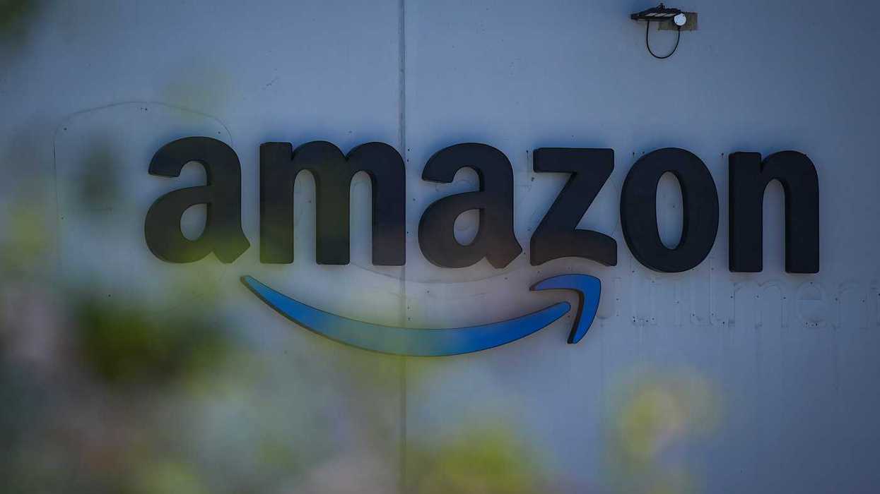 Amazon bumps operations wages in Canada