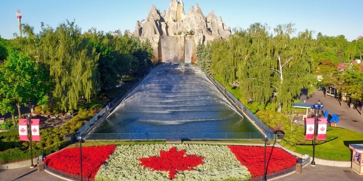 Canada’s Wonderland is hiring for thousands of jobs and there are some amazing perks Canada’s Wonderland is hiring for thousands of jobs and there are some amazing perks