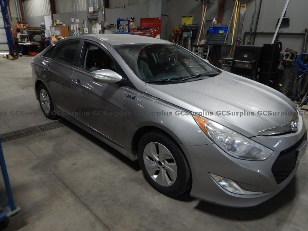 An image of the vehicle.