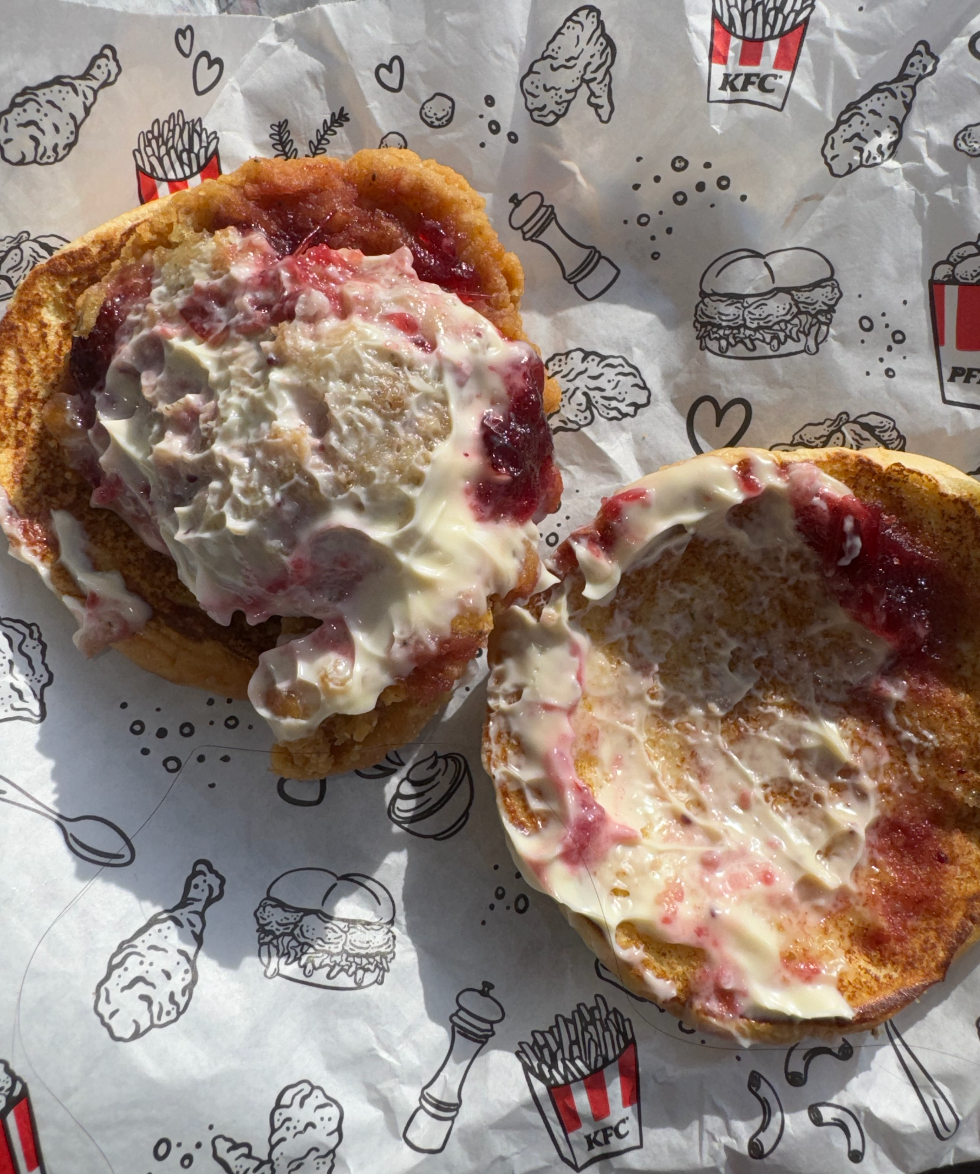 An open KFC Festive Chicken Sandwich.