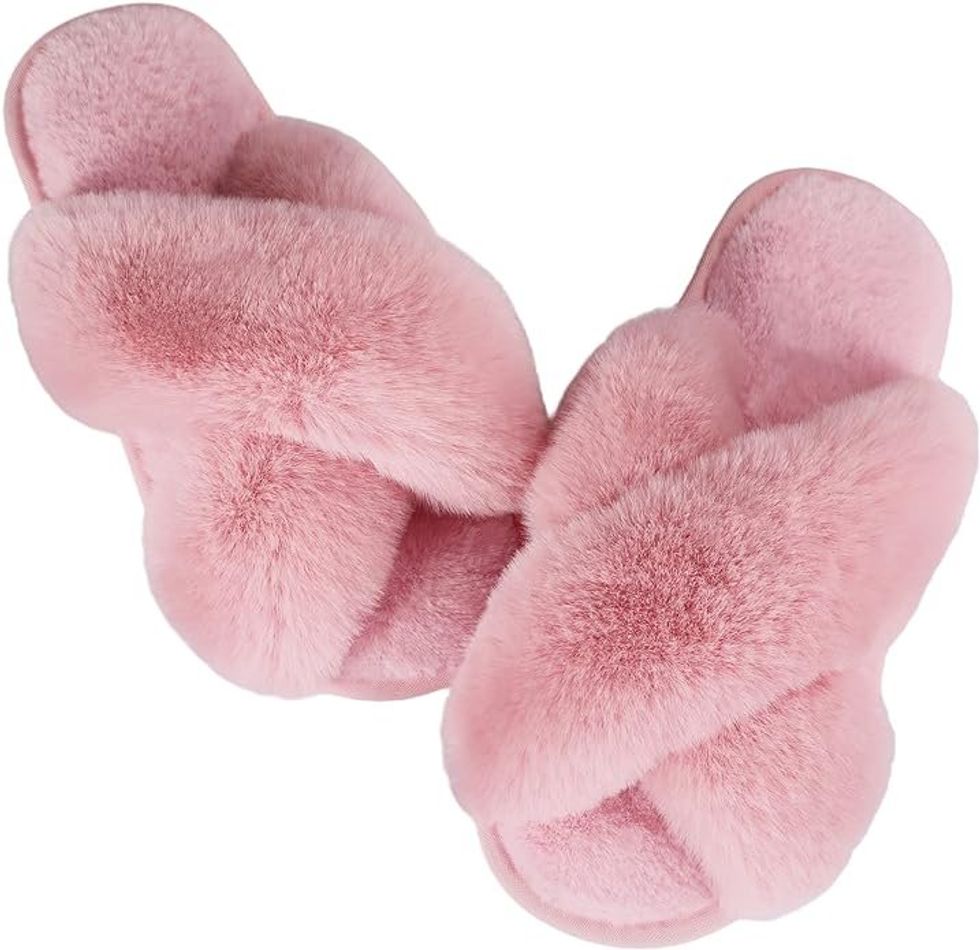 Ankis Womens Fuzzy Memory Foam Slippers.