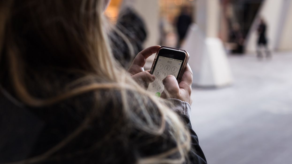 Appels frauduleux: Voici quoi faire si tu vois « Recherche Lévis » sur ton afficheur