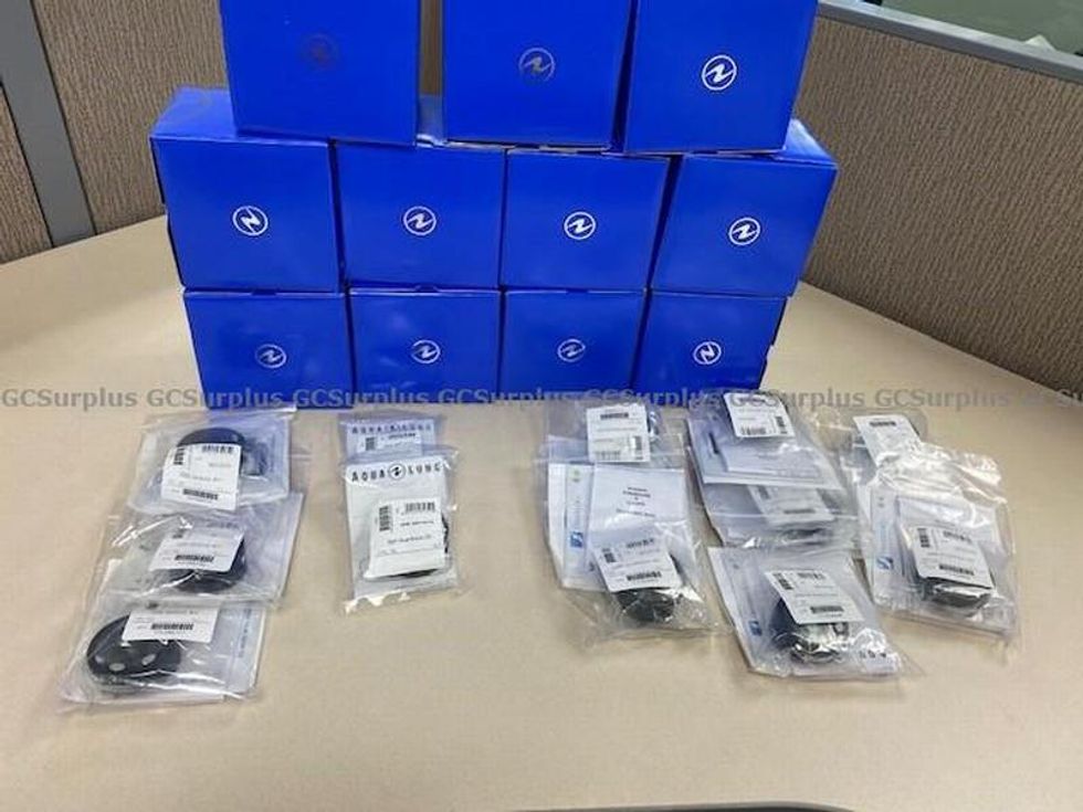Aqua Lung Dive Computer Watches, Modules, and Depth Gauges up for auction in BC