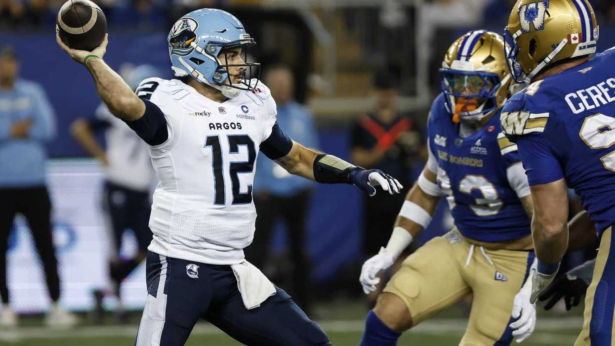Argos come up big late to beat Bombers 30-28