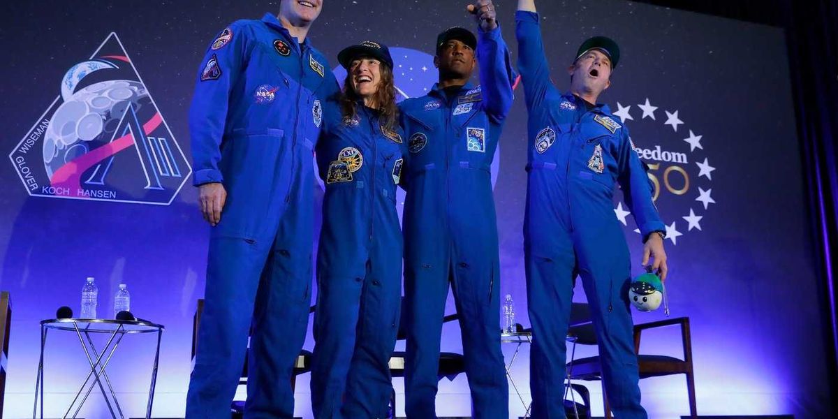 Artemis II crew to hold news conference Artemis II crew to hold news conference