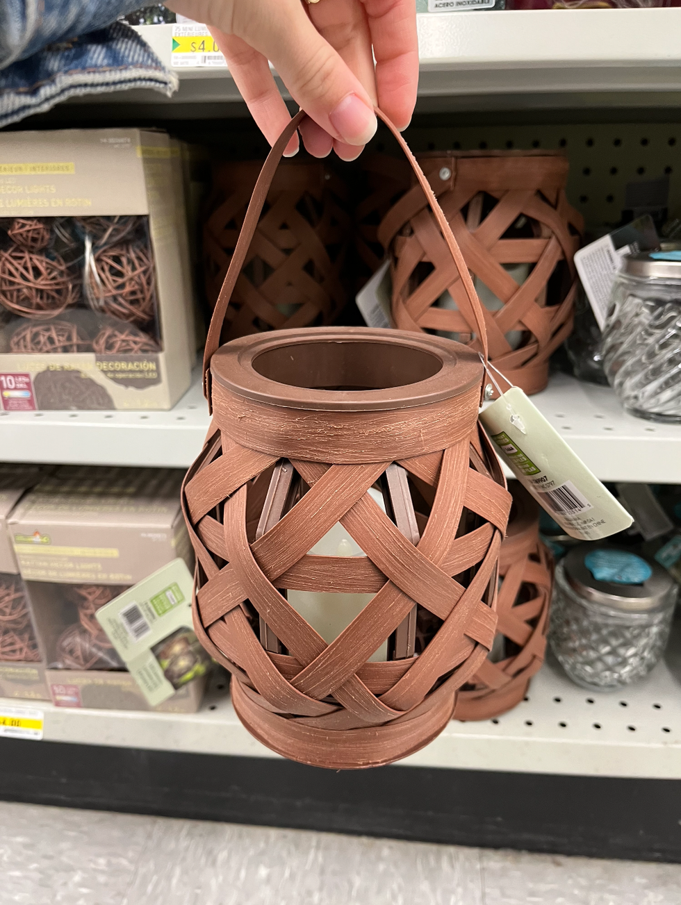 Article saisonnier du Dollarama.