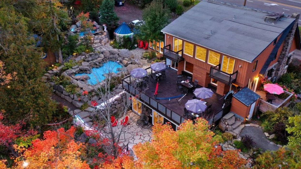 Auberge et Spa Beaux Rêves en automne.