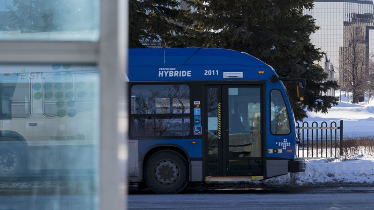Autobus de la Ville de Laval.