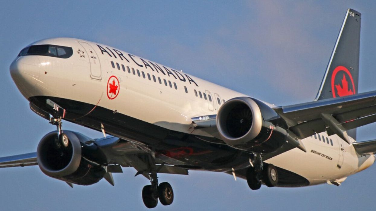 Avion Air Canada.