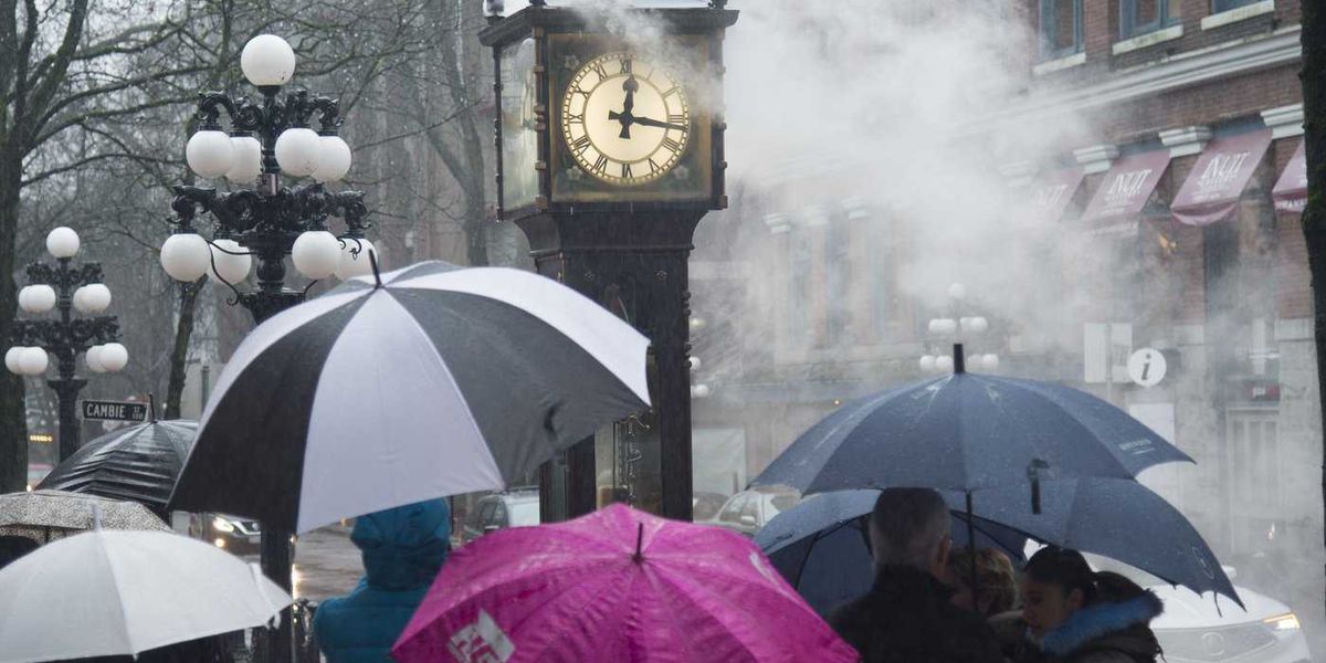B.C. adopts Pacific time, PCT, for new, year-round daylight time zone B.C. adopts Pacific time, PCT, for new, year-round daylight time zone
