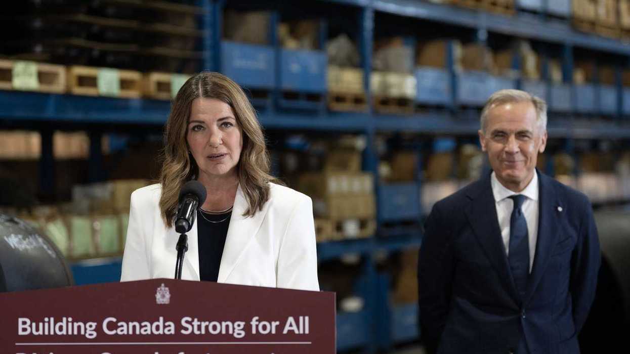 B.C. chiefs call for halt to West Coast pipeline