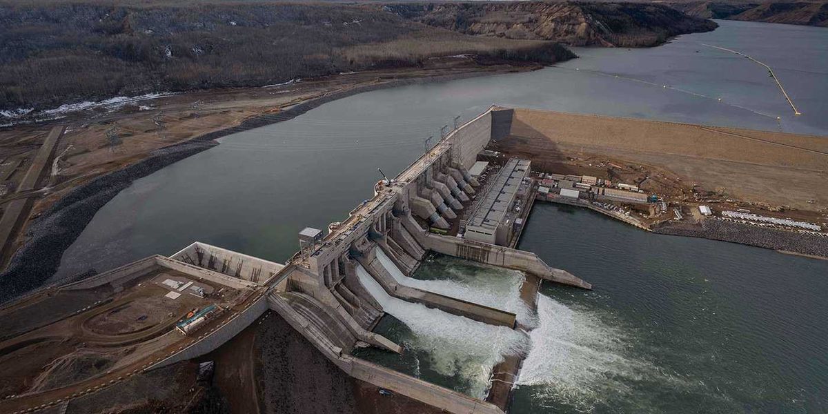 B.C. must learn from previous dams before starting new ones, says environmentalist B.C. must learn from previous dams before starting new ones, says environmentalist