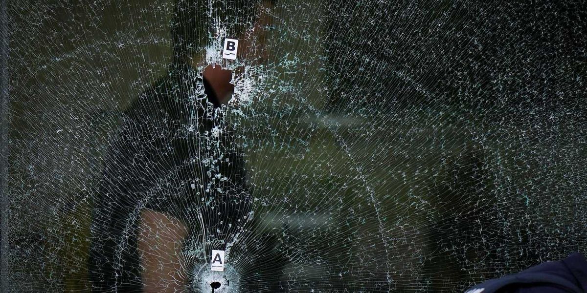 B.C. unveils new rules to fight gun violence B.C. unveils new rules to fight gun violence