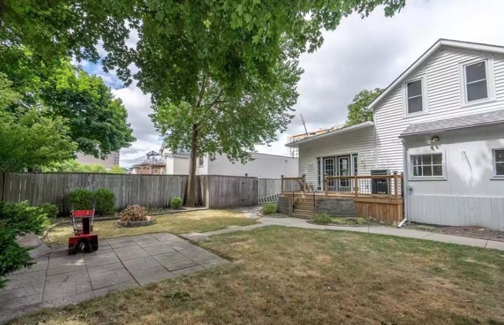 Backyard of the Sarnia, Ontario listing.