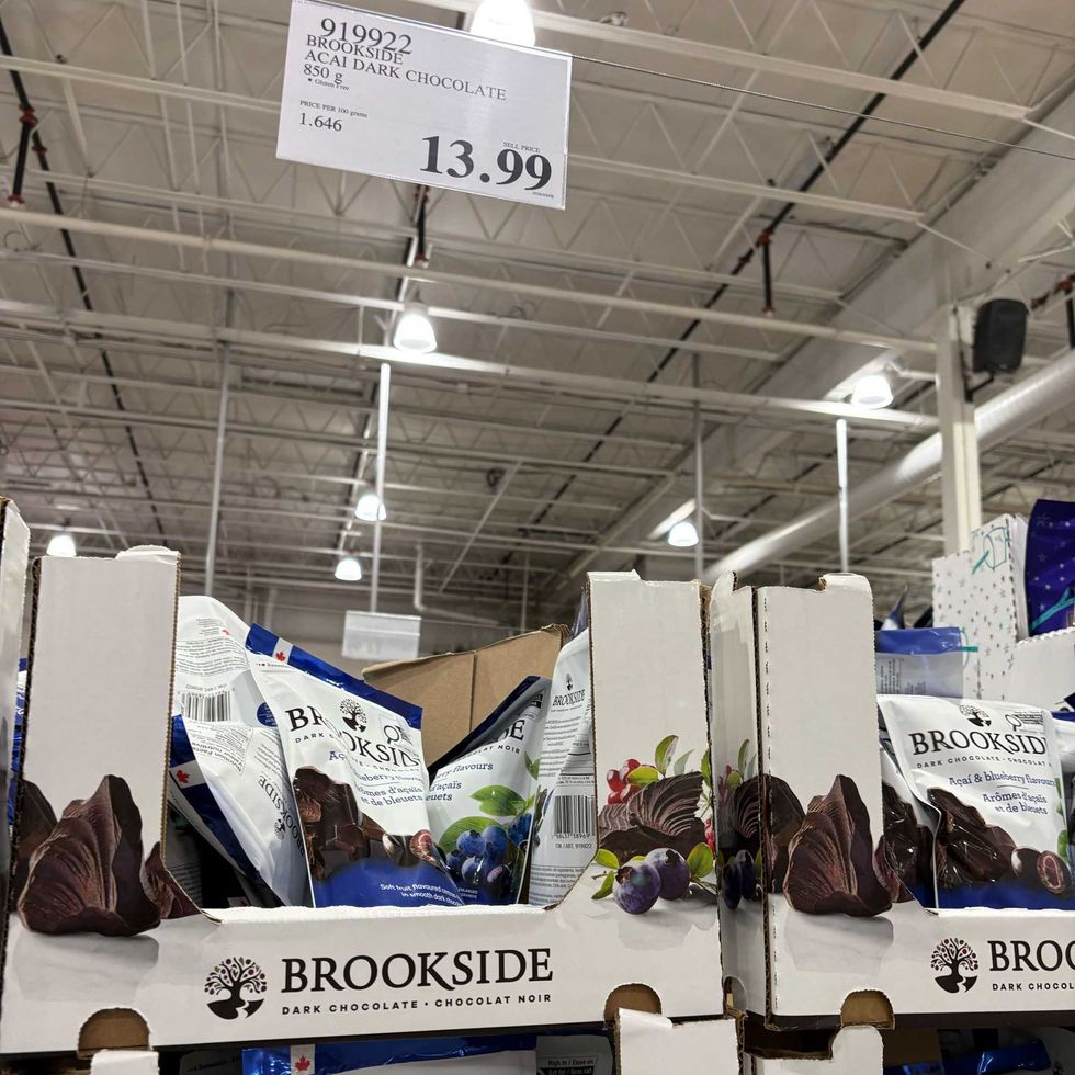 bags of \u200bBrookside chocolate-covered acai and blueberries at costco