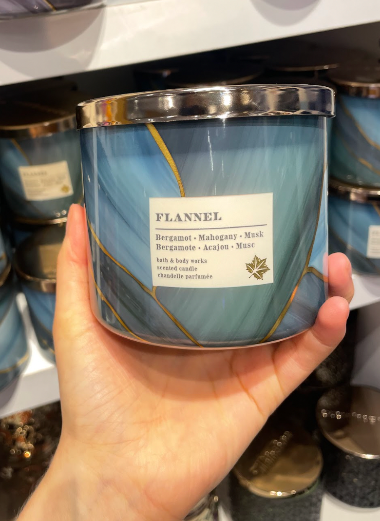 Bath & Body Works candle "Flannel."