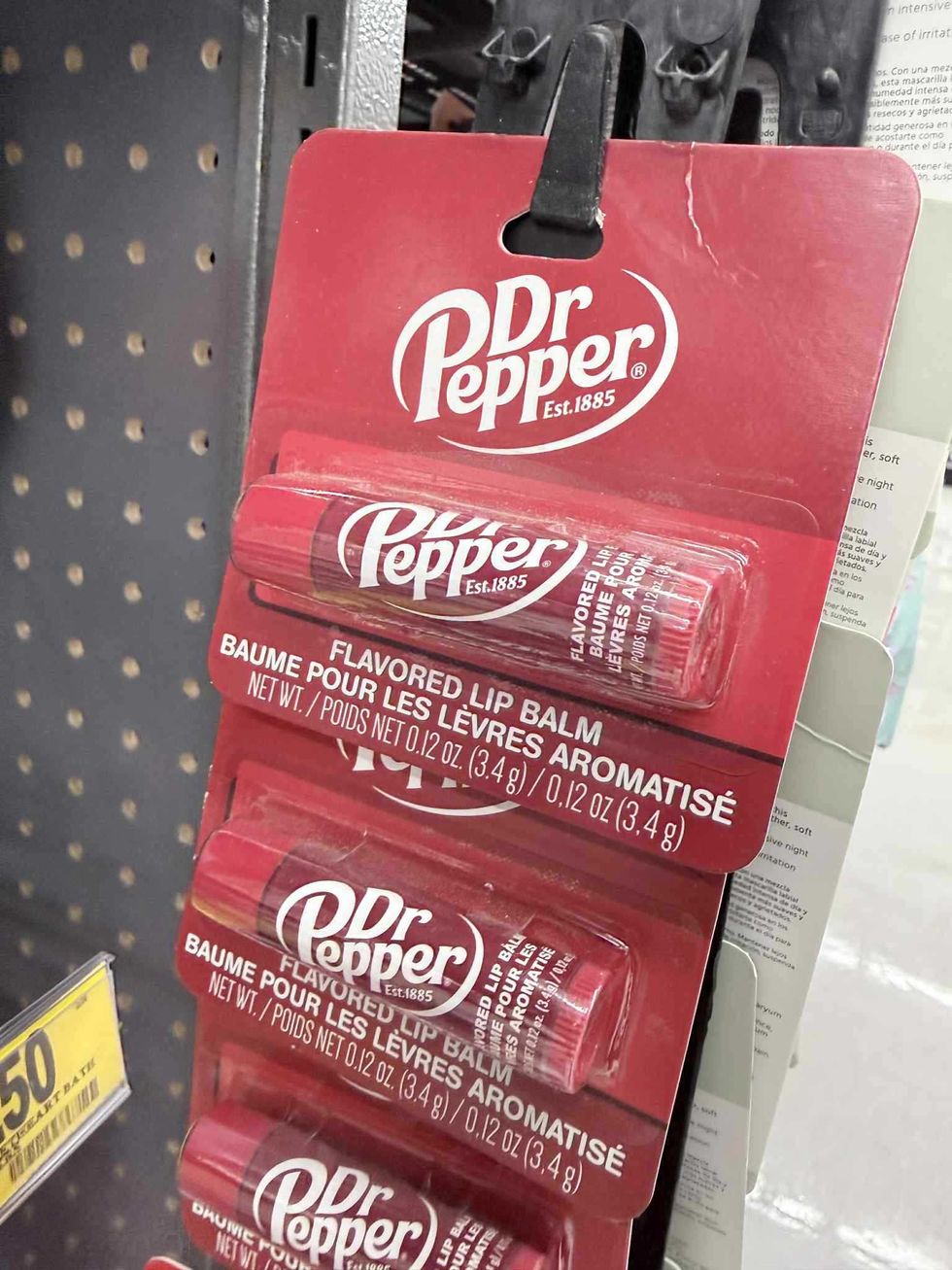 Baume pour les l\u00e8vres Dr Pepper en vente au Tigre G\u00e9ant pour 3 $.