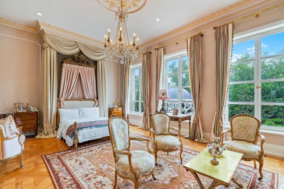 Bedroom at 15 High Point Rd.