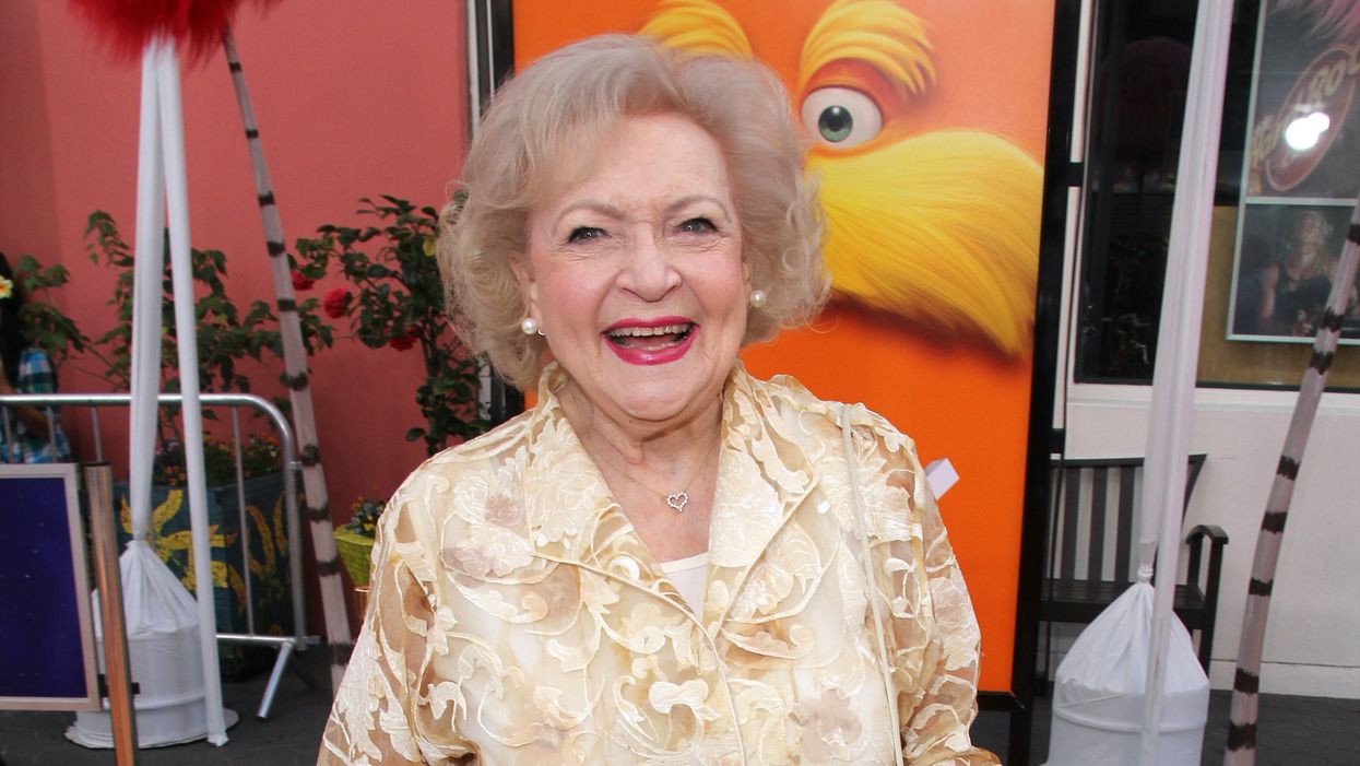 Betty White 99th Birthday The Pet Set