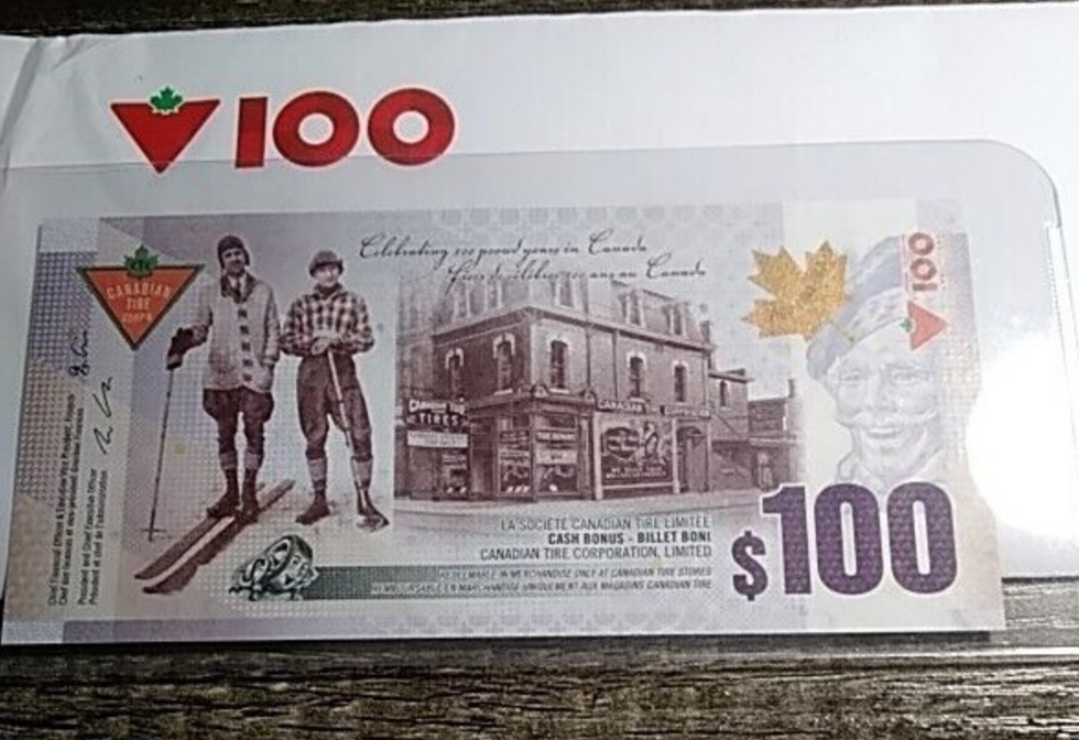 Billet de 100 $ Canadian Tire.