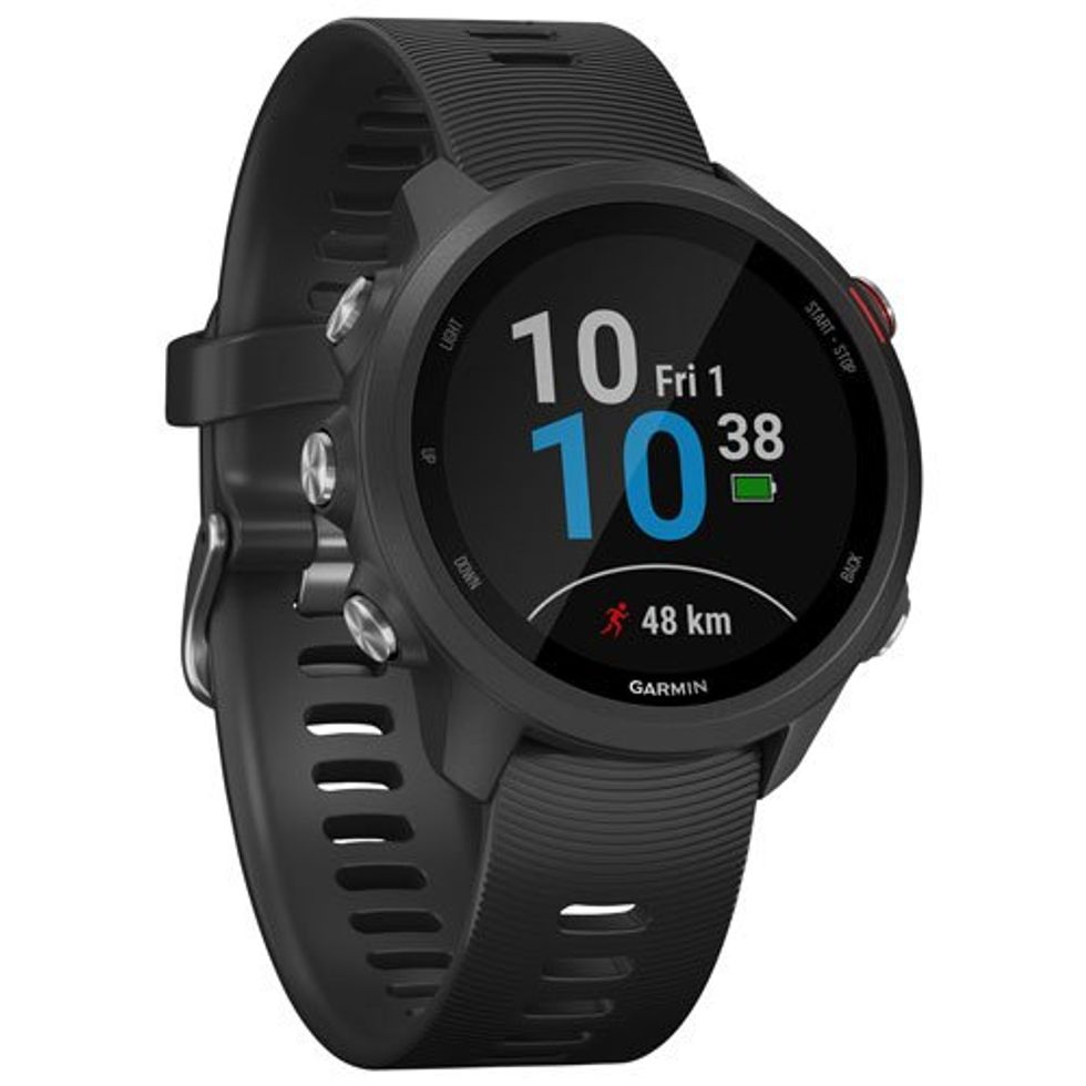 black garmin forerunner watch