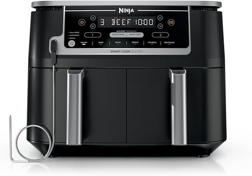 black Ninja Foodi air fryer