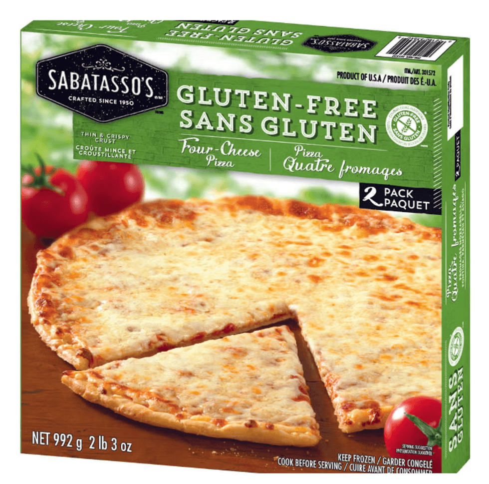 Bo\u00eete de deux pizzas quatre fromages sans gluten Sabatasso\u2019s vendue au Costco.