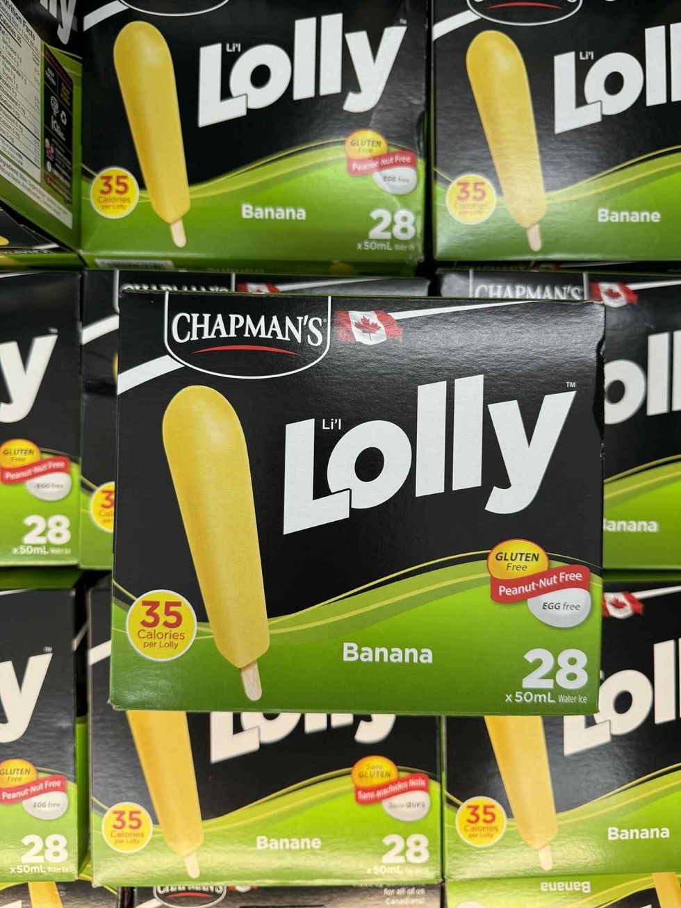 Bo\u00eetes de 28 sucettes glac\u00e9es \u00e0 la banane de l'entreprise Chapman's en vente chez Tigre G\u00e9ant pour 3,97 $.