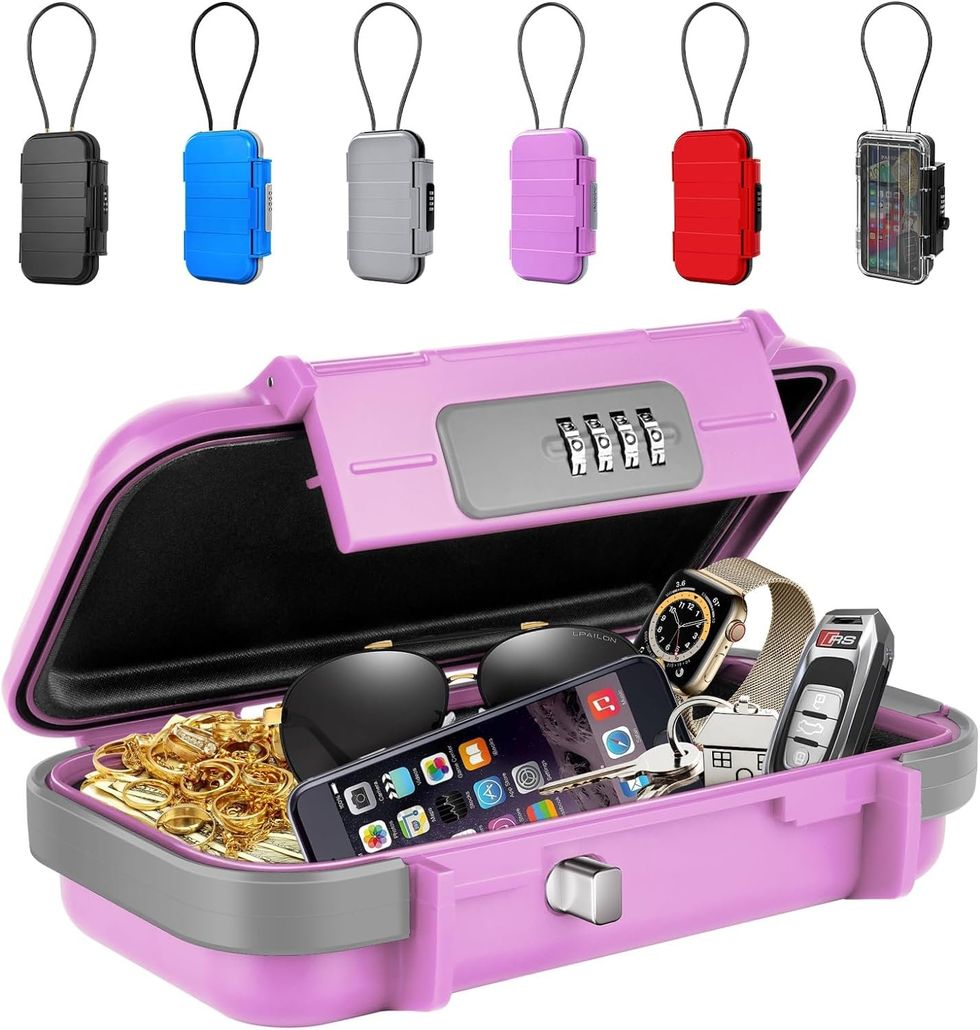 Bo\u00eetes de rangement \u00e9tanches portables avec quatre combinaisons num\u00e9riques.