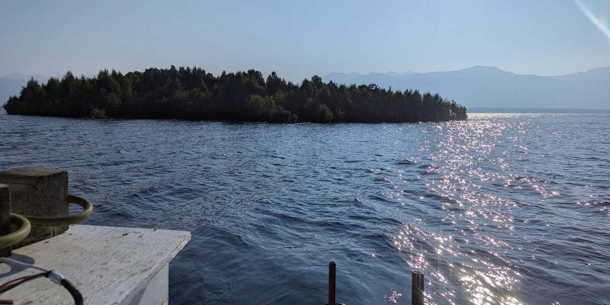 B.C. boaters warned to avoid mysterious floating island B.C. boaters warned to avoid mysterious floating island