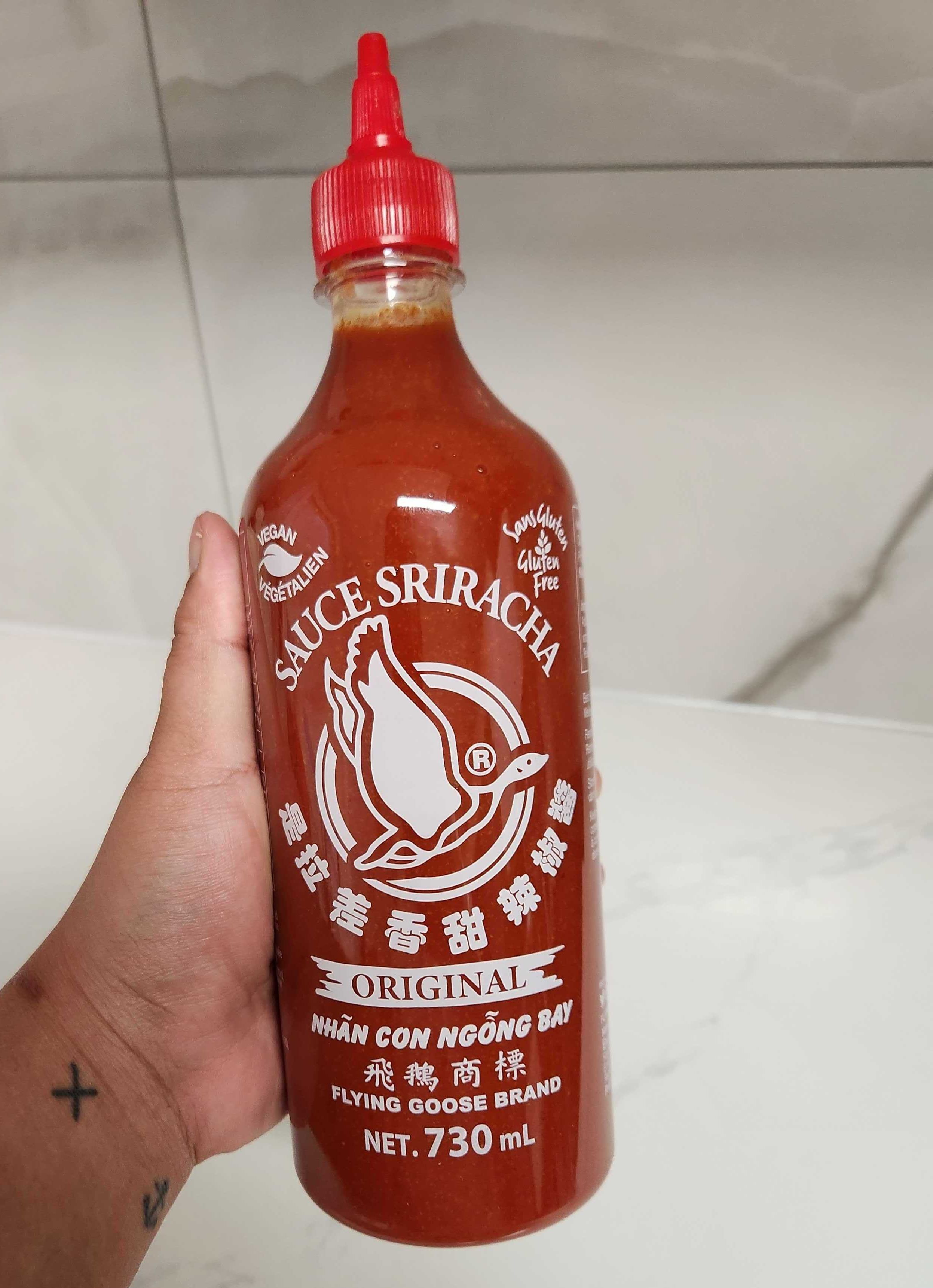 bottle of Flying Goose Sriracha.