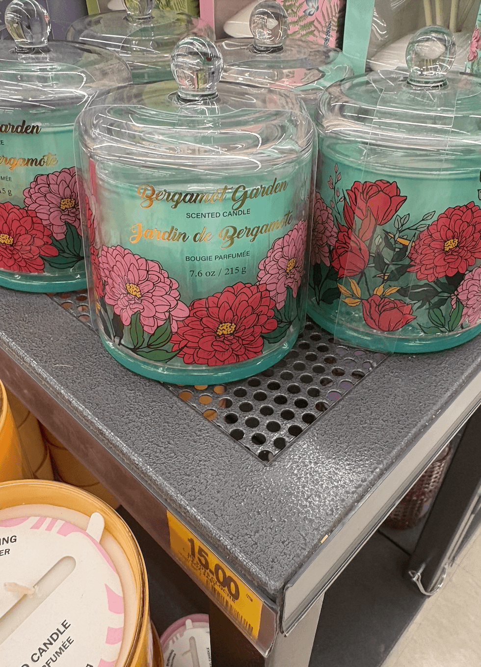 Bougie parfum\u00e9e turquoise avec motifs floraux color\u00e9s chez Tigre G\u00e9ant.