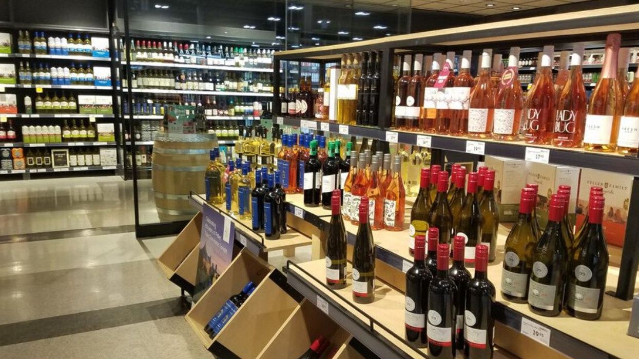 Bouteilles d'alcool.