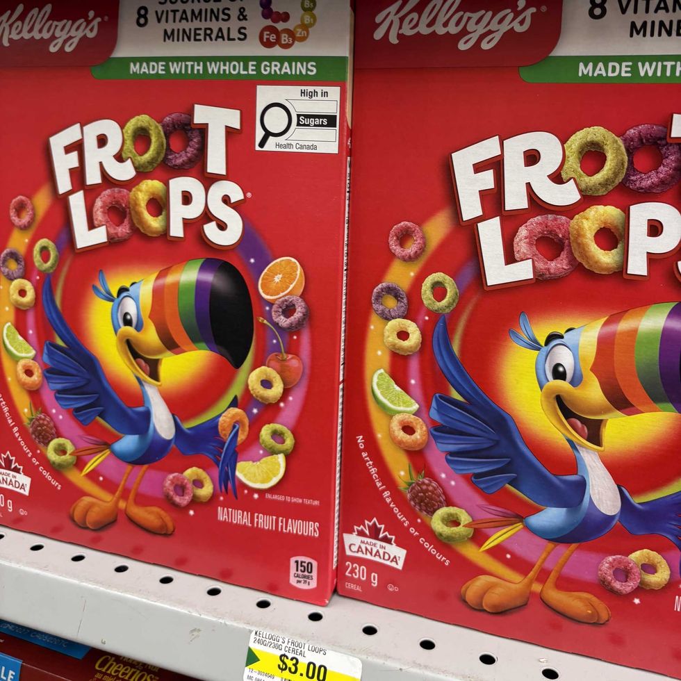 boxes of Froot Loops at Dollarama