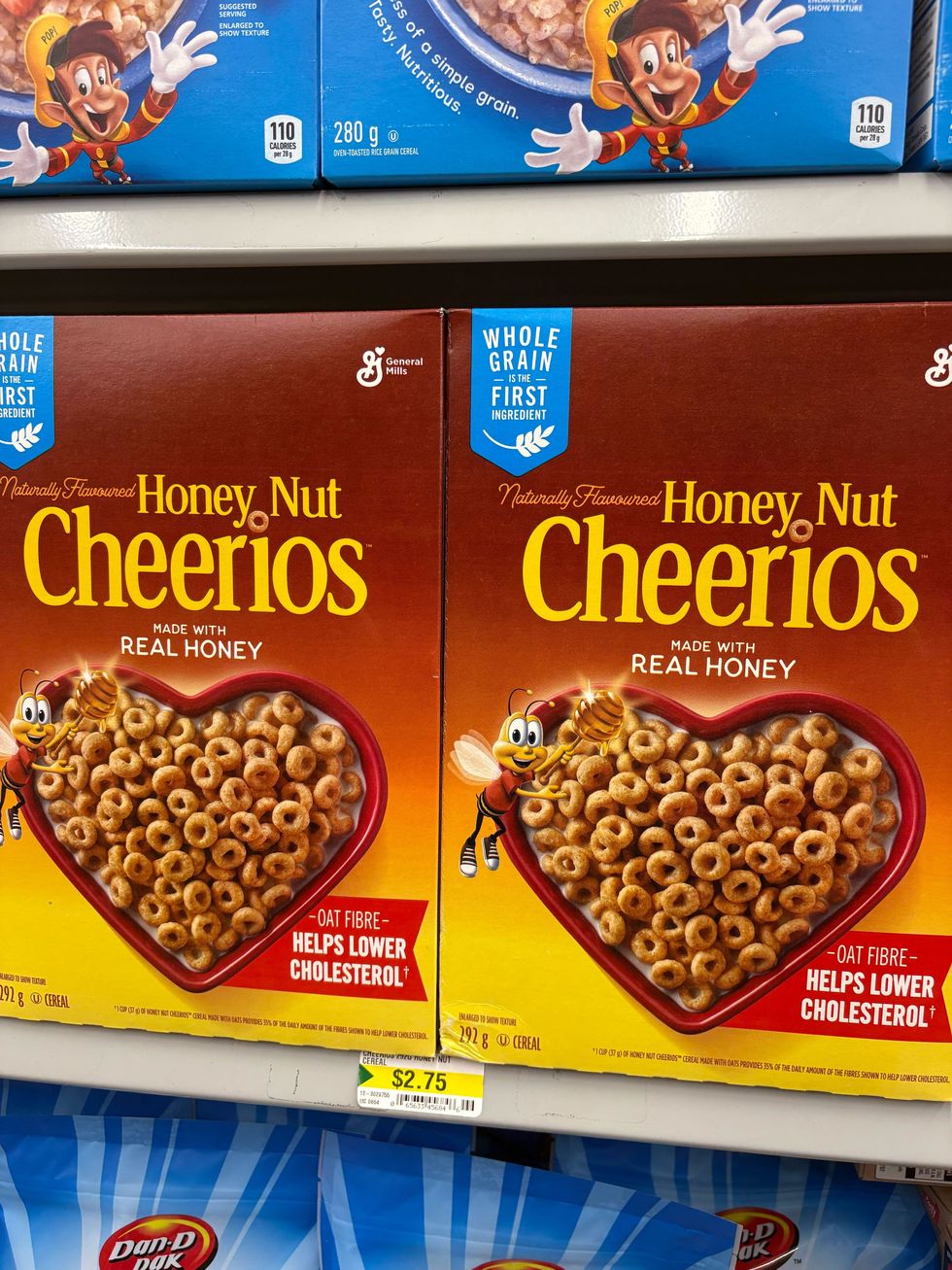 boxes of honey nut cheerios on shelf at dollarama