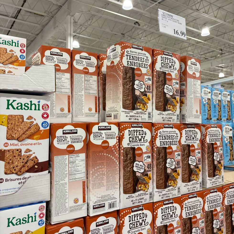boxes of \u200bKirkland Signature chocolate-covered granola bars at costco