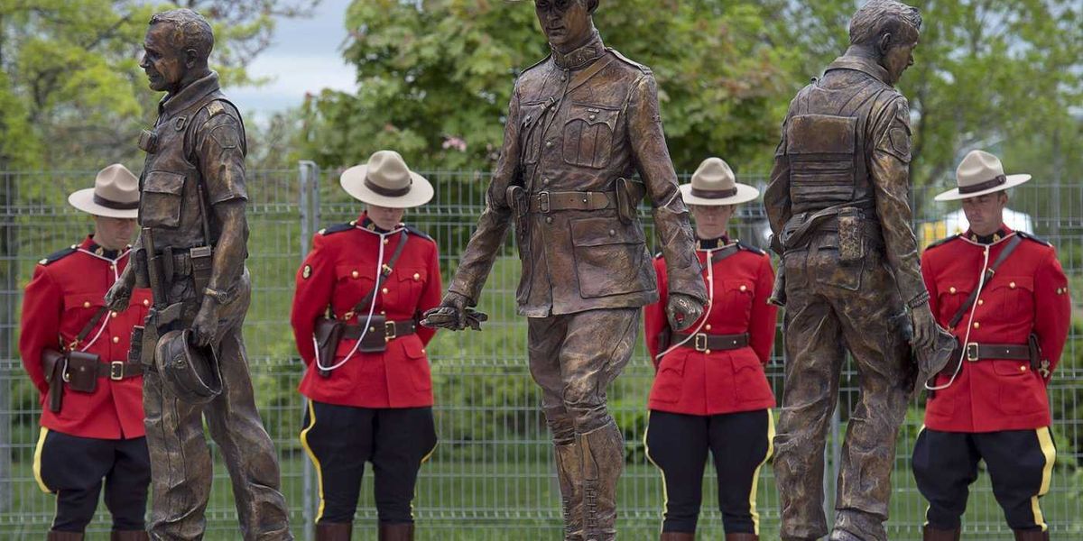 Bronze maple leaf taken from monument honouring slain New Brunswick RCMP officers Bronze maple leaf taken from monument honouring slain New Brunswick RCMP officers