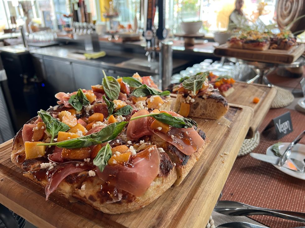 Brunch at Bard\u014d.