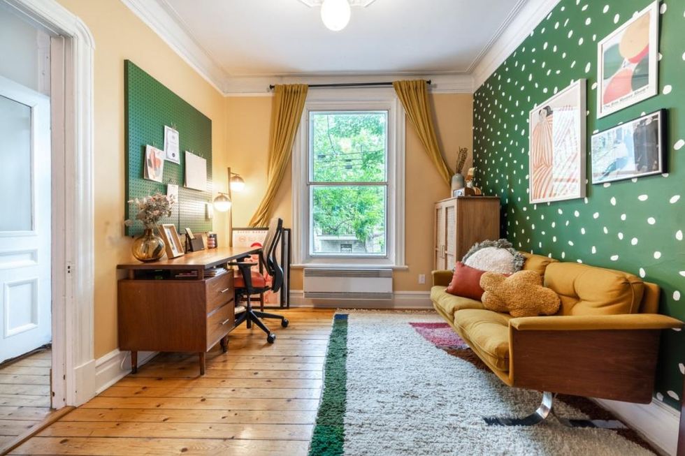 Bureau du 5320, rue Cartier, Montr\u00e9al, QC.