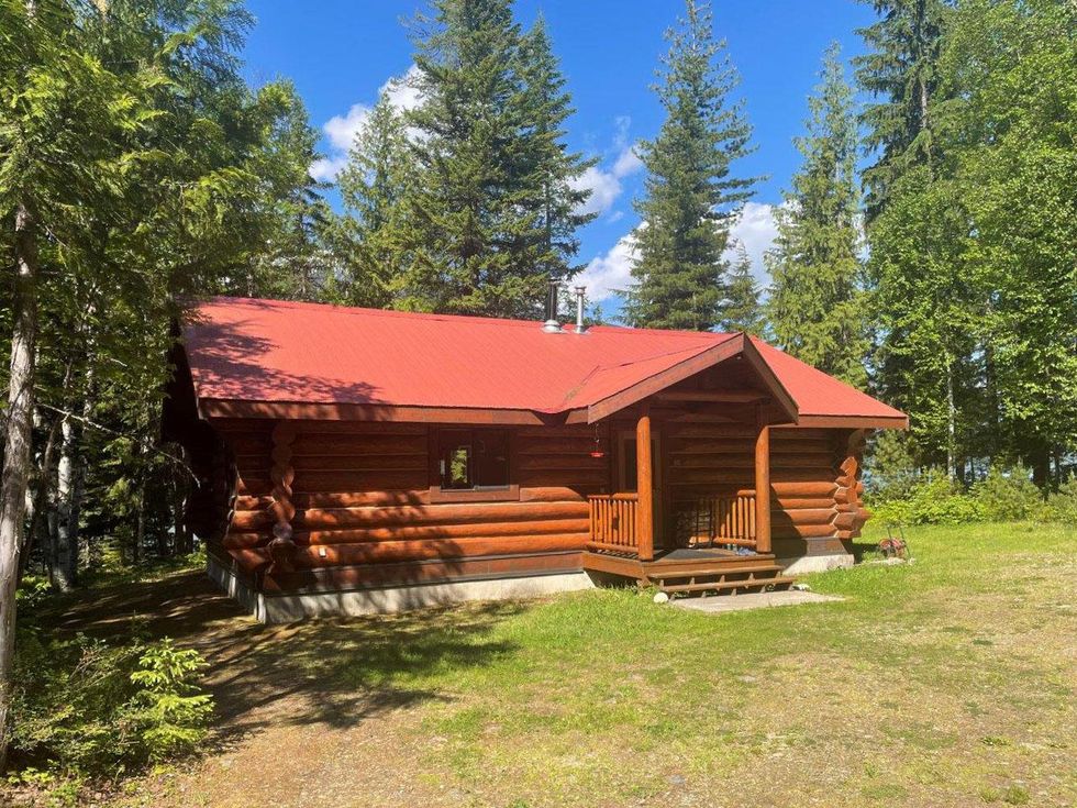 Cabin for sale in B.C.