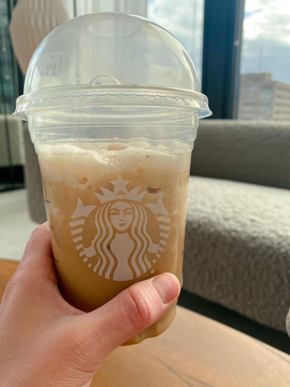 Caf\u00e9 du Starbucks.