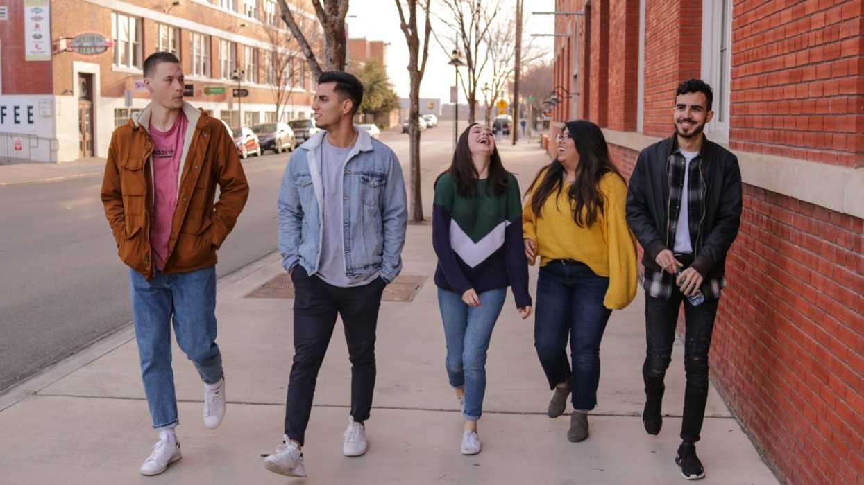 Calgary's School Dress Code Is Being Called Out By A Parent For Being 'Controlling'