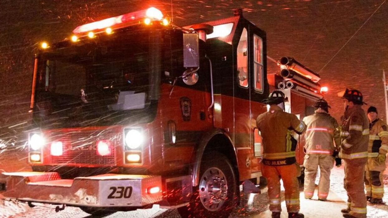 Camion d'incendie.