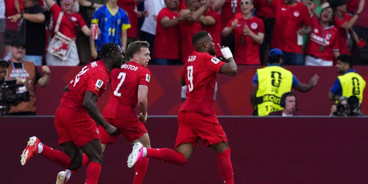 Canada earns first ever World Cup point after 1-1 draw with Bosnia-Herzegovina Canada earns first ever World Cup point after 1-1 draw with Bosnia-Herzegovina