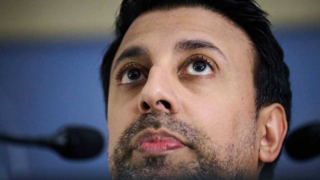 Canada, Ecuador sign free trade deal in Ottawa