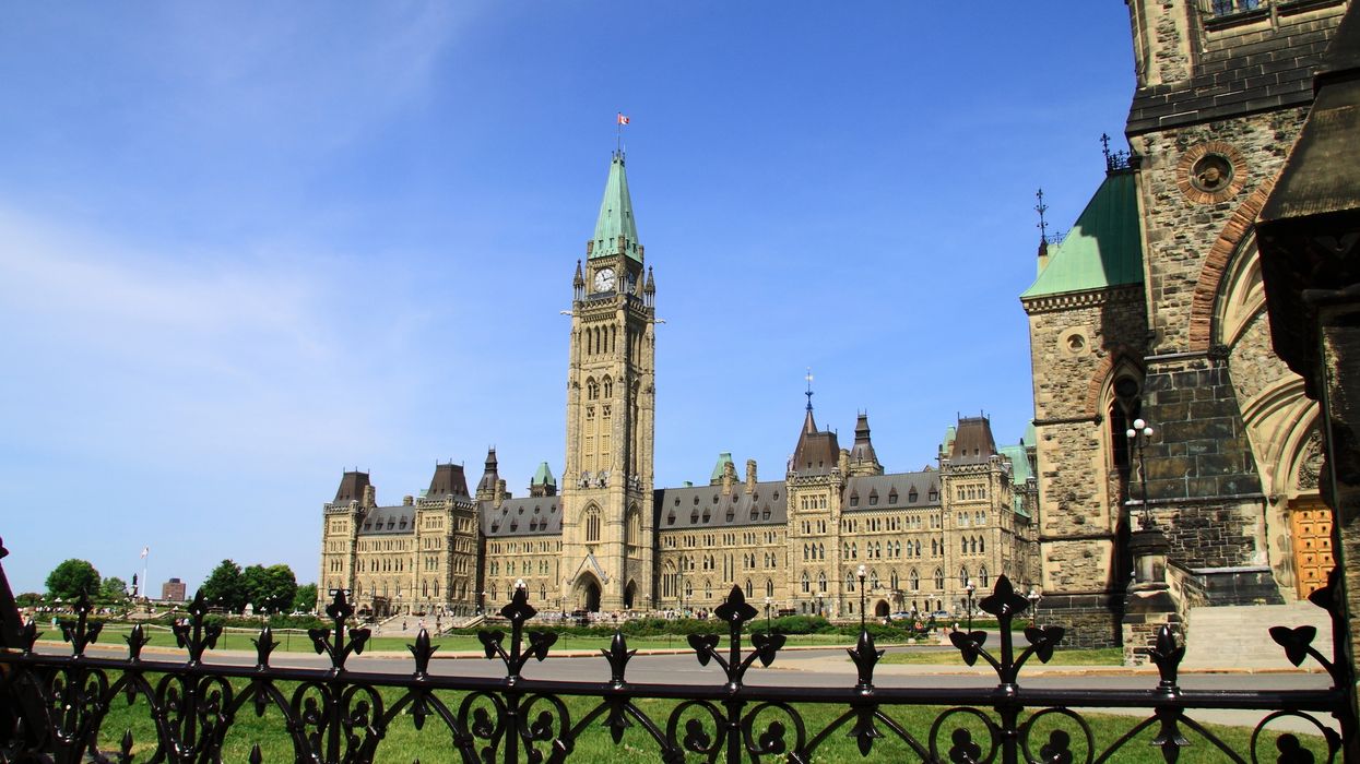 Canada Population Growth Pulls Country Up To 38 Million & You Can Watch It In Real Time