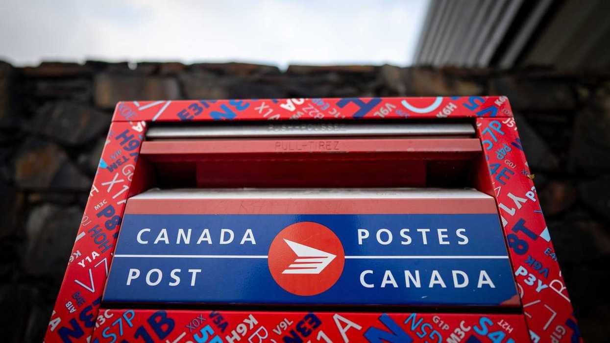 Canada Post reports pre-tax loss of $205M in Q1